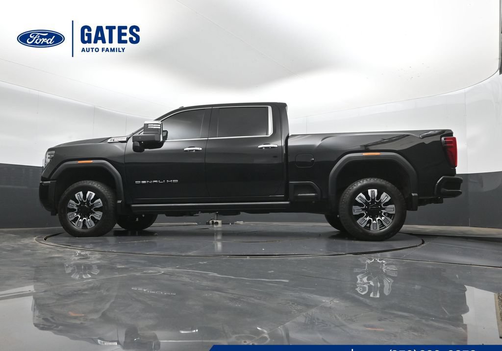 Used 2024 GMC Sierra 2500 Denali w/ Denali Reserve Package AWD/4WD image 48