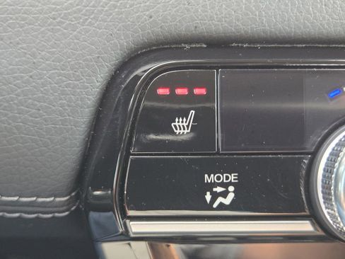 Certified 2025 Honda Pilot EX-L image 25