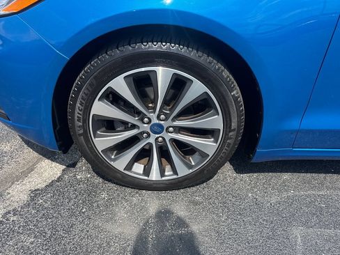 Used 2019 Ford Fusion SE AWD/4WD image 13