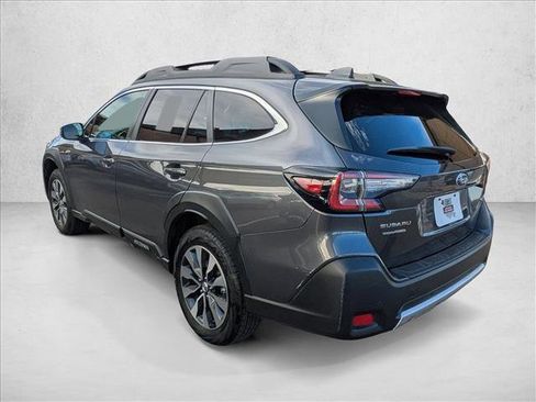 Used 2025 Subaru Outback Limited image 7