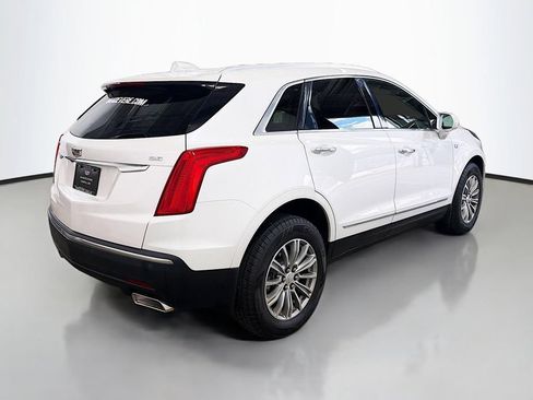 Used 2017 Cadillac XT5 Luxury w/ Driver Awareness Package FWD image 10