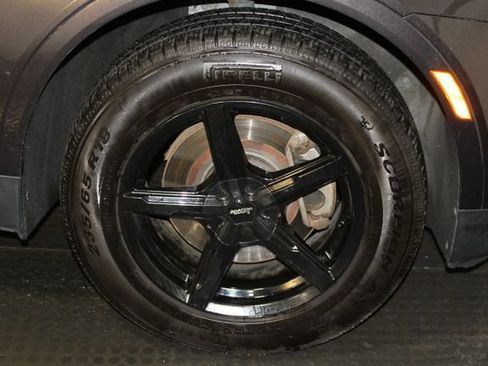 Used 2017 Cadillac XT5 Luxury AWD/4WD image 34