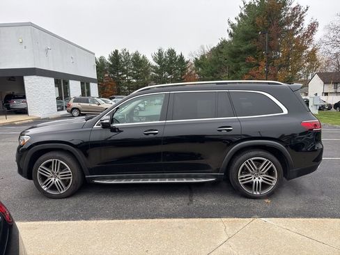 Certified 2021 Mercedes-Benz GLS 450 4MATIC image 4