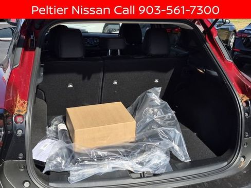 New 2026 Nissan Kicks SR w/ SR Premium Package image 7