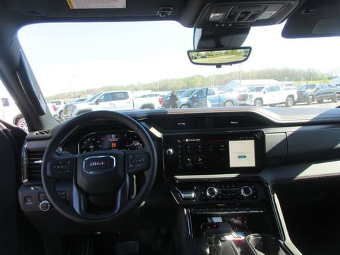 New 2026 GMC Sierra 1500 AT4 w/ AT4 Premium Package image 16
