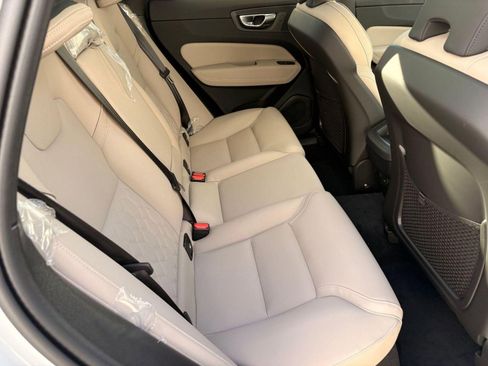 Used 2026 Volvo XC60 B5 Core w/ Climate Package AWD/4WD image 25