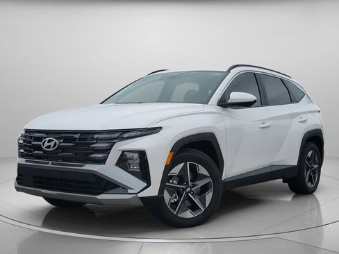 New 2026 Hyundai Tucson SEL FWD image 2