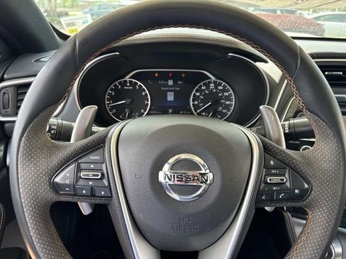 Used 2021 Nissan Maxima SR w/ Sport Mat Group image 26