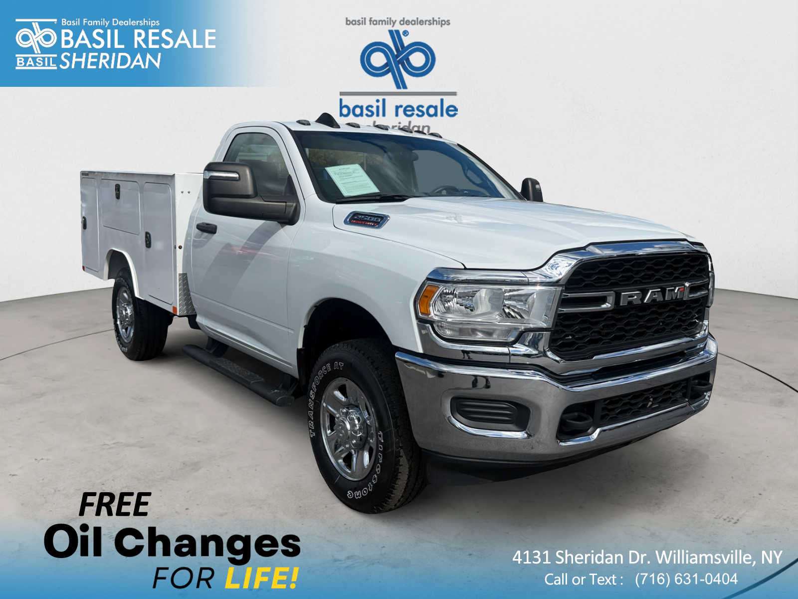 Used 2024 RAM 2500 Tradesman w/ Chrome Appearance Group AWD/4WD image 1