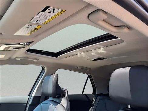 New 2025 Kia Niro SX image 17