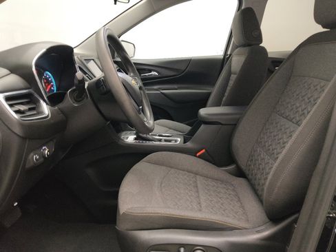 Used 2023 Chevrolet Equinox LT AWD/4WD image 17