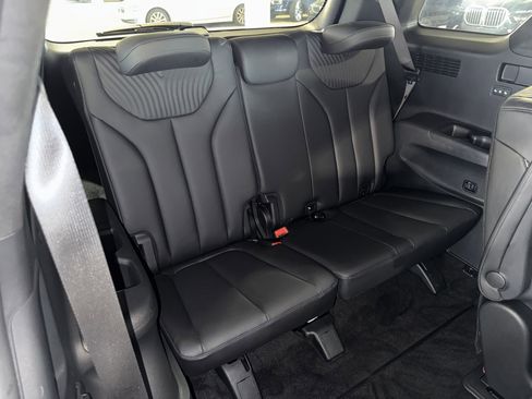 Used 2024 Hyundai Palisade Calligraphy AWD/4WD image 13