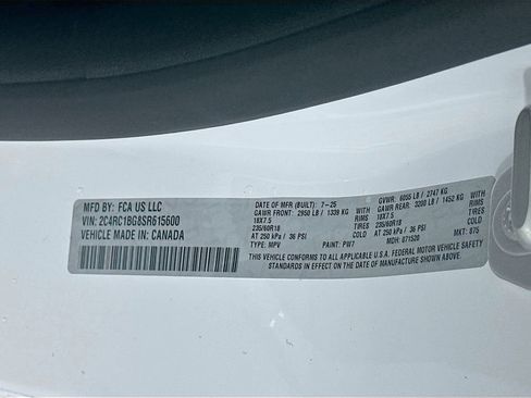 New 2025 Chrysler Pacifica Select w/ Fav Edition Package image 20