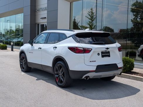 Used 2021 Chevrolet Blazer LT w/ Redline Edition FWD image 3