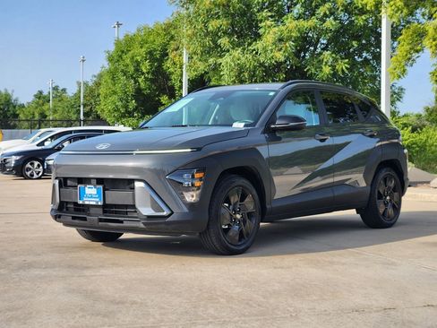 Used 2026 Hyundai Kona SEL Sport FWD image 3