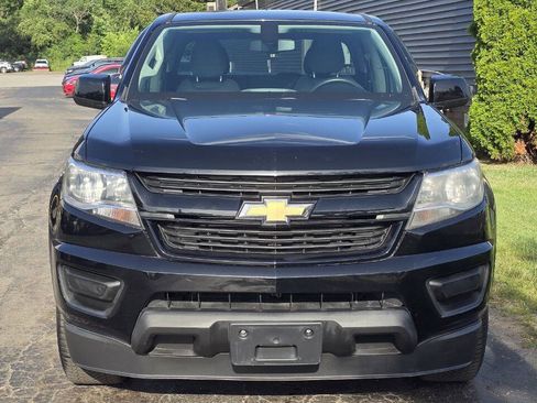 Used 2019 Chevrolet Colorado W/T w/ Custom Special Edition RWD image 9