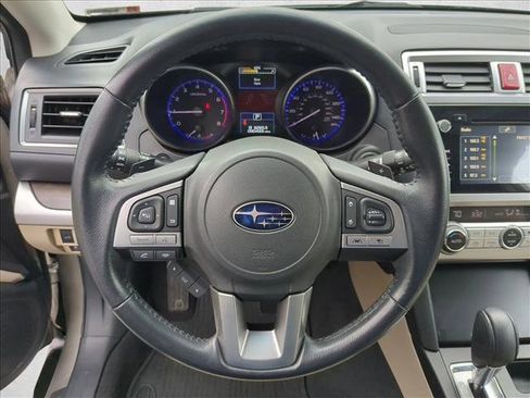 Used 2017 Subaru Outback 2.5i Limited image 14