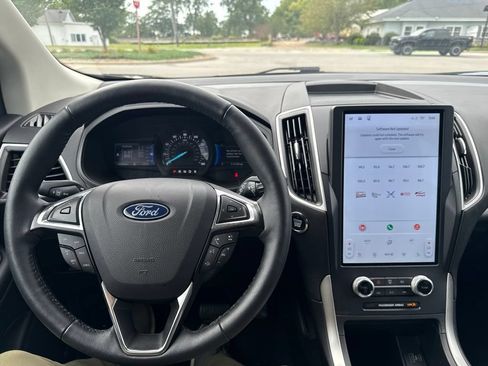 Used 2024 Ford Edge SEL w/ Convenience Package AWD/4WD image 15