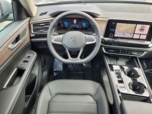 New 2026 Volkswagen Atlas SEL image 15