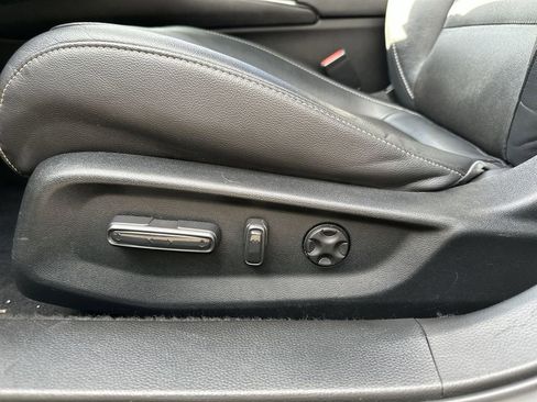 Used 2019 Honda Accord Sport image 14