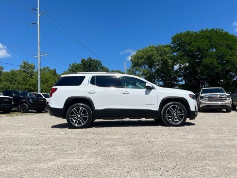 Used 2023 GMC Acadia SLT w/ Preferred Package FWD image 8