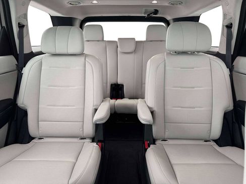 New 2026 Hyundai Palisade Calligraphy FWD image 16