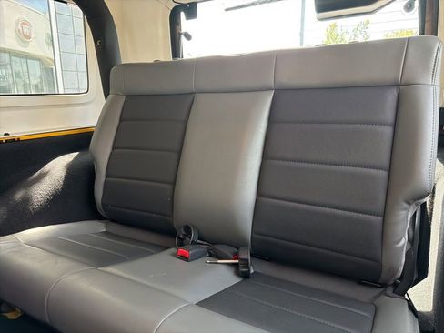 Used 2009 Jeep Wrangler X AWD/4WD image 34