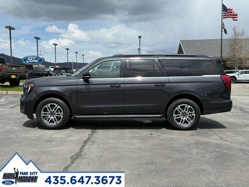 Used 2025 Ford Expedition Max Active AWD/4WD image 2