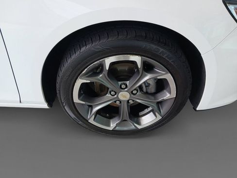 Used 2024 Chevrolet Malibu LT FWD image 16
