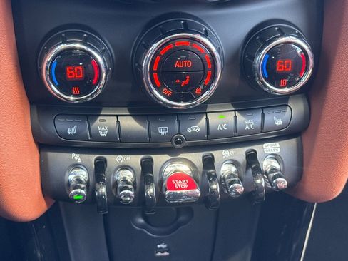 Used 2023 MINI Cooper S FWD image 19