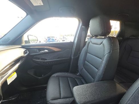 Used 2023 Chevrolet TrailBlazer ACTIV w/ Convenience Package FWD image 15