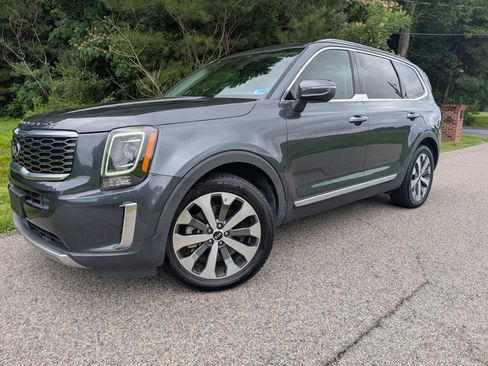 Used 2020 Kia Telluride S AWD/4WD image 1