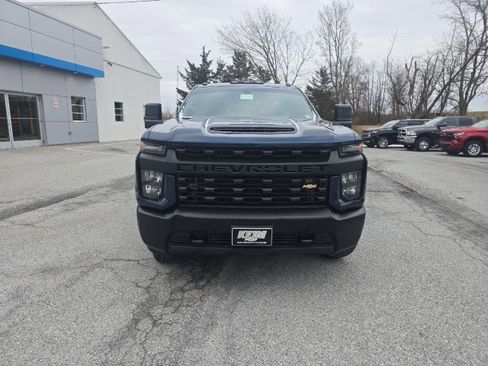 Used 2023 Chevrolet Silverado 3500 W/T image 8