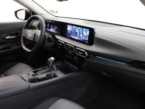 Certified 2026 Nissan Sentra SV w/ SV Convenience Package FWD image 23