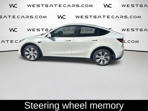 Used 2023 Tesla Model Y Long Range AWD/4WD image 14