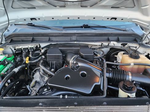 Used 2011 Ford F250 XL image 37