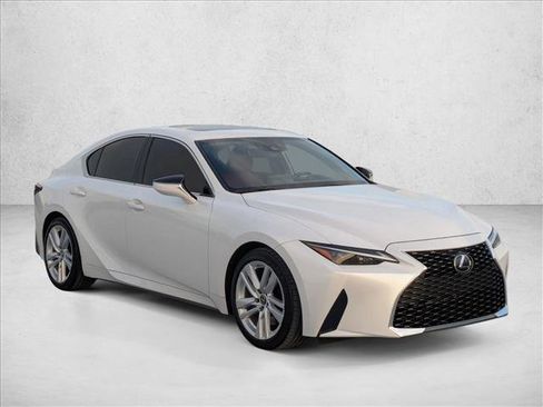 Used 2024 Lexus IS 300 w/ Comfort Package RWD image 3