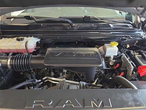 Used 2020 RAM 1500 Big Horn AWD/4WD image 28