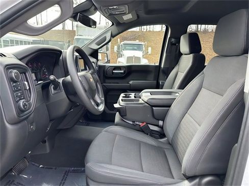 Used 2023 Chevrolet Silverado 1500 Custom image 19