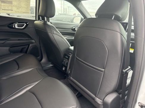 New 2026 Jeep Compass Limited image 11