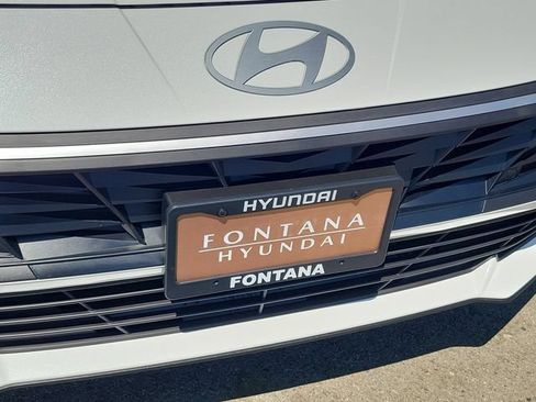 New 2026 Hyundai Elantra SEL Sport FWD image 33