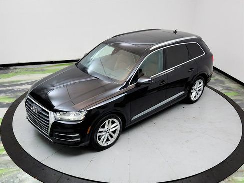 Used 2018 Audi Q7 3.0T Prestige AWD/4WD image 34
