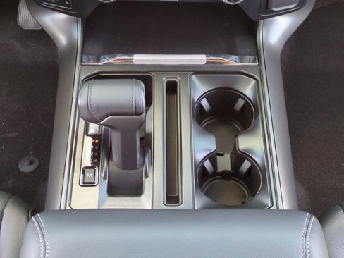 New 2025 Ford F150 Lariat w/ Equipment Group 501A Mid image 19