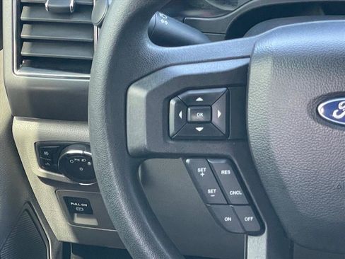 Used 2019 Ford F150 XLT image 13
