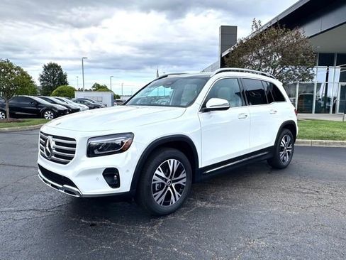 Certified 2026 Mercedes-Benz GLB 250 4MATIC image 4