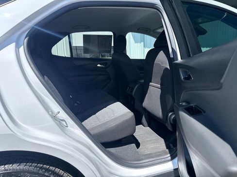 Used 2023 Chevrolet Equinox LT AWD/4WD image 18