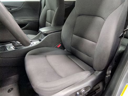 Used 2023 Chevrolet Malibu LT image 17