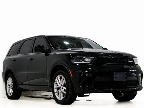 Used 2022 Dodge Durango GT image 1