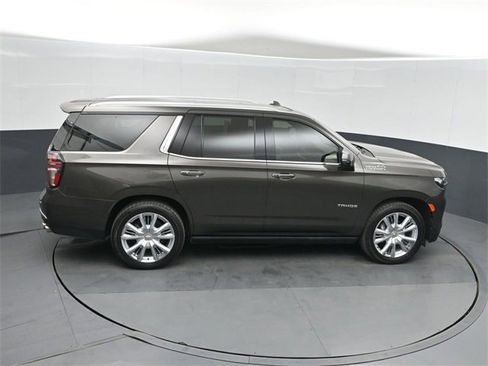 Used 2021 Chevrolet Tahoe High Country image 33