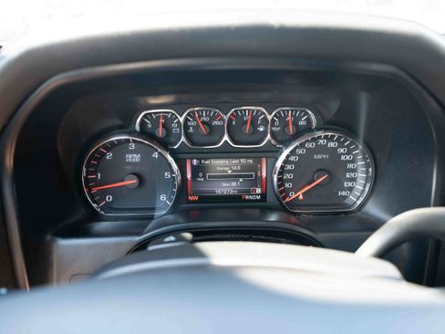 Used 2014 GMC Sierra 1500 SLT w/ SLT Crew Cab Value Package AWD/4WD image 16